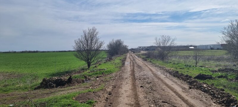 Ilfov, teren, Gara Balotesti, Aeroport OTP.